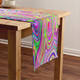 黄トリップ（幻覚体験）のような色とピンクの抽象芸術グルーヴィレトロアート ロングテーブルランナー