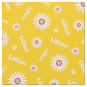 黄パーソナライズされた白デイジー名パターン ファブリック (クローズアップ)