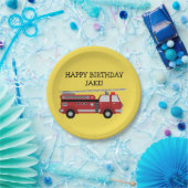 黄パーソナライズされた赤消防車の誕生日パーティー ペーパープレート (パーティー)