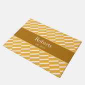 黄ファンキー色パターンファミリ名と年モダン ドアマット (アングル)