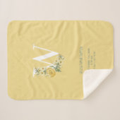 黄ヴィンテージ花イニシャルベビー誕生統計 シェルパブランケット (正面(横))