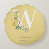 黄ヴィンテージ花イニシャルベビー誕生統計 ラウンドクッション (裏面)