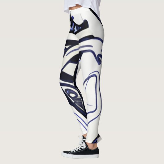 黄化する レギンス (左)