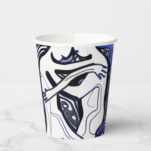 黄化する 紙コップ (左)