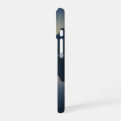 黄昏のビンテージ・マウンテン・レイク iPhone 16ケース (左側面)