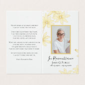 黄淡い色の色デイジー花葬儀祈りの言葉折り畳み 名刺 (外部フラット)