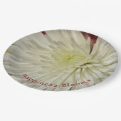 黄淡い色の菊 ペーパープレート (アングル)