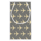黄淡い色の飛行機飛行機飛行機航空路 スモールペーパーバッグ (裏面)