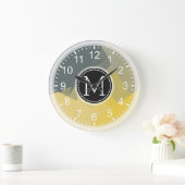 黄灰色モザイクモモダンノグラム ラージ壁時計 (ホーム)