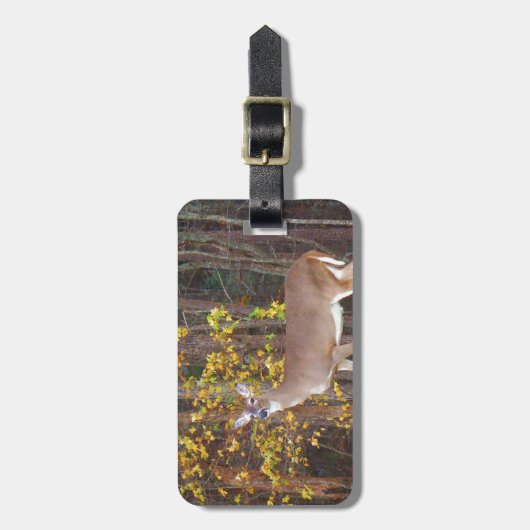 黄秋の木の前の鹿 ラゲッジタグ (正面縦)