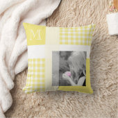 黄色あなたの写真を追加Ginghamモノグラムモダン クッション (ブランケット)