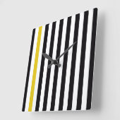 黄色いでストライプ スクエア壁時計 (傾斜)