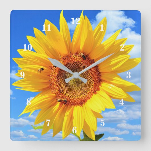 黄色いひまわりとミツバチ（青空） – 夏の日 スクエア壁時計 (正面)