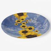 黄色いひまわりの青い空 ペーパープレート (アングル)
