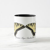 黄色いアゲハチョウの~のマグ マグカップ (中央)