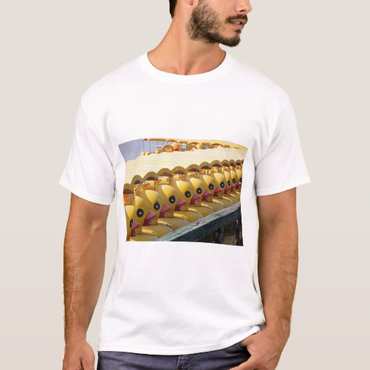 黄色いアヒル Tシャツ (正面)