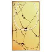 黄色いクモの巣抱き枕 スモールペーパーバッグ (裏面)