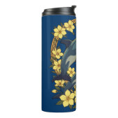 黄色いジャスミンの花を持つ瓶詰のイルカ タンブラー (回転左)