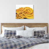 黄色いスカーフ キャンバスプリント (インサイチュ (寝室))