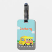 黄色いスクールバスおよび幸せな子供の荷物のラベル ラゲッジタグ (裏面縦)