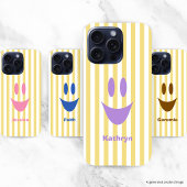 黄色いストライプのかわいいラベンダーのスマイル iPhoneケース