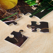 黄色いダッフォジルと黄色いイースター卵 ジグソーパズル (側面)