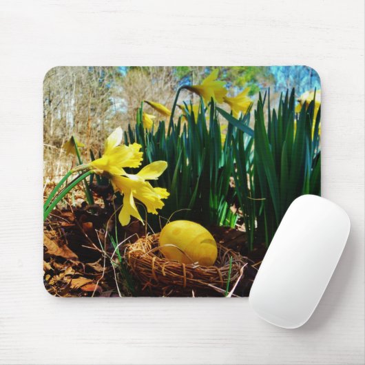 黄色いダッフォジルと黄色いイースター卵 マウスパッド (マウス)