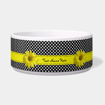 黄色いデイジーの白黒水玉模様