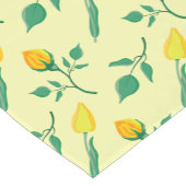 黄色いバラとチューリップの花を持つ花柄 ショートテーブルランナー (コーナー)