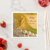 黄色いバラと白い結婚真珠 スタンダードカクテルナプキン (インサイチュ)