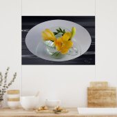 黄色いフエシア芽 ポスター (キッチン)