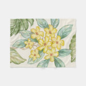 黄色いプルメリアのフリースの投球 フリースブランケット (正面(横))