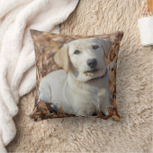 黄色いラブラドル・レトリーバー犬の子犬 クッション (ブランケット)