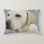黄色いラブラドル・レトリーバー犬 アクセントクッション (正面)