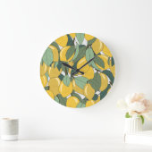 黄色いレモンのトロピカルパターン。 ラージ壁時計 (ホーム)