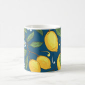 黄色いレモン：トロピカルフルーツパターン。 コーヒーマグカップ (中央)