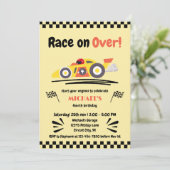 黄色いレースカーで行われる年齢誕生日レース 招待状 (スタンド正面)