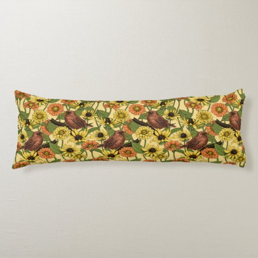 黄色いワニと花淡い色の色 ボディピロー (正面)