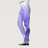 黄色い中心の花柄、写真21の紫色のパンジー レギンス (左)