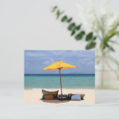 黄色い傘 ポストカード (スタンド正面)