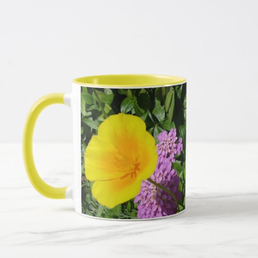 黄色い円錐花序の花 マグカップ (左)
