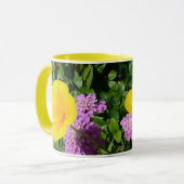 黄色い円錐花序の花 マグカップ (正面左)