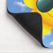 黄色い太陽の上のサングラス マウスパッド (コーナー)