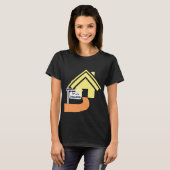 黄色い家を持つ夢想家のサインデザインの家 Tシャツ (正面フル)