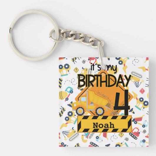 黄色い建設トラック 車 4歳の誕生日 キーホルダー (正面)