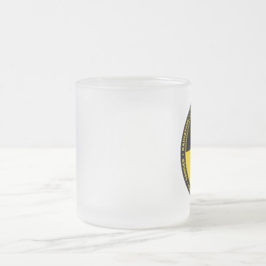 黄色い放射の記号のマグ フロストグラスマグカップ (中央)