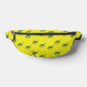 黄色い模様の緑の恐竜 ファニーパック (レイダウン)