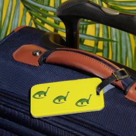 黄色い模様の緑の恐竜 ラゲッジタグ