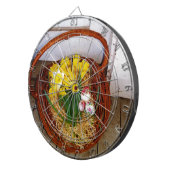 黄色い水仙とフローラのイースター卵のバスケット ダーツボード (正面右)