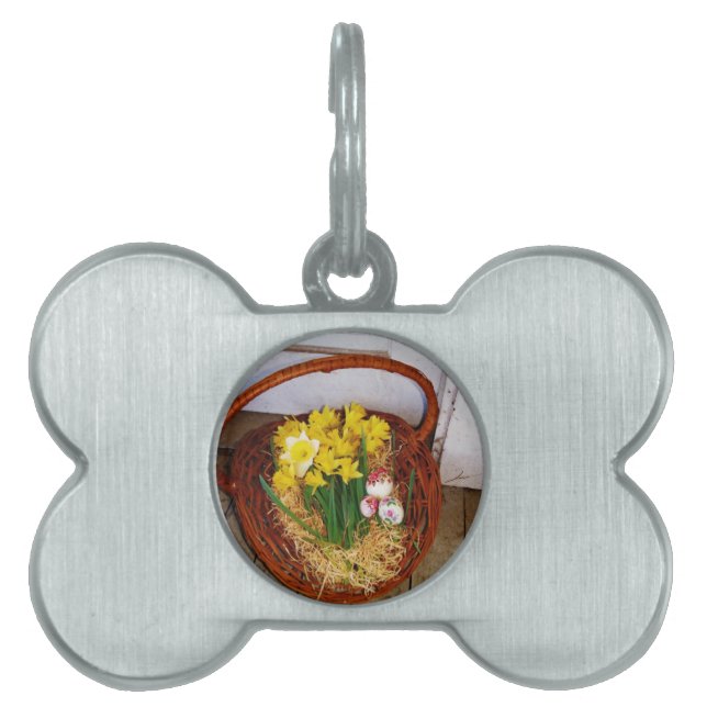 黄色い水仙とフローラのイースター卵のバスケット ペットネームタグ (正面)